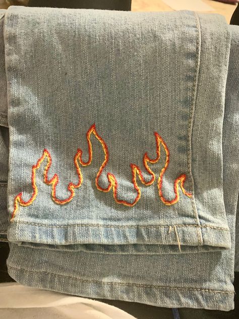 Fire Embroidery Jeans, Fire Embroidery Designs, Jean Jacket Embroidery Ideas, Fire Embroidery, Flame Embroidery, Embroidery Jeans Jacket, Embroidery Men, Diy Pants, Clothes Embroidery Diy