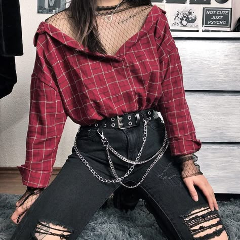 Cute Punk Outfits, E Girl Outfits, Pink Bags, Mesh Tops, Hipster Outfits, Grunge Look, Punk Outfits, Outfit Trends, Alternative Outfits