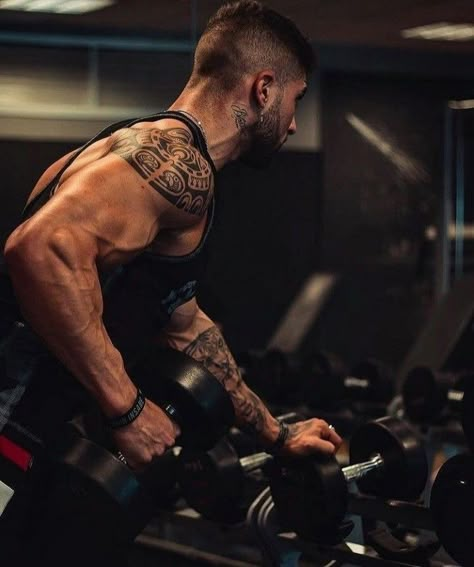 Indoor Gym Photoshoot, Athlete Editorial, Gym Photoshoot Male, Gym Men Photography, Mens Fitness Photoshoot, Male Fitness Photography, Gym Pic, Brand Session, Gym Photo