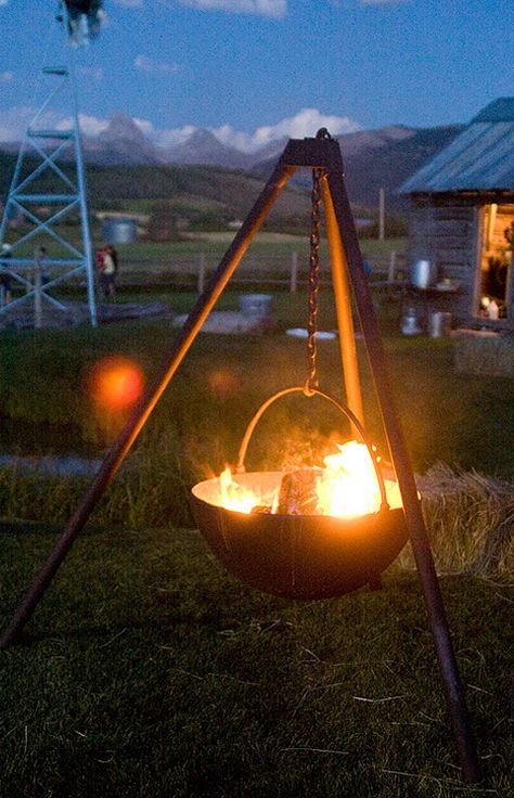 Cast Iron Cauldron Ideas, Cowboy Cauldron, Rustic Cowboy Decor, Cast Iron Kettle, Pool Shed, Cowboy Decor, Pool Heaters, Rustic Patio, Walkways Paths