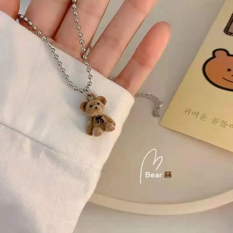 Hip Hop Style Teddy Bear Necklace Minimalist Cool Cute Teddy - Temu Portugal Sweater Neck, Necklace For Girls, Style Hip Hop, Bear Necklace, Bear Pendant, Estilo Hip Hop, Chain Fashion, Sweater Chain, Necklace Minimalist