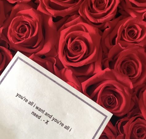 Flowers With Love Note, Rose Day Letter For Boyfriend, Beautiful Bouquet Of Flowers Romantic, Flower Messages, Bunch Of Red Roses, A Letter Wallpaper, Engagement Roses, Prewedding Ideas, Youre All I Want