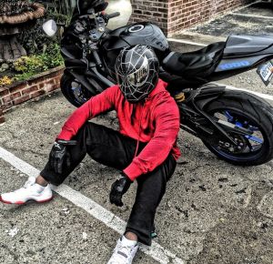 50 Coolest Motorcycles Helmets of 2014 All Black Motorcycle, Spiderman Helmet, Spiderman Motorcycle, 1960s Teenagers, Coolest Motorcycles, Spiderman Style, Cool Spiderman, Airbrushed Helmets, Motorcycles Helmets