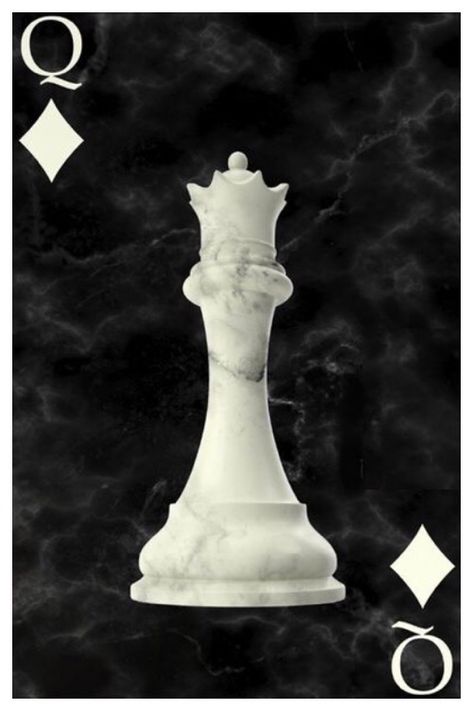 Queen Chess Piece Wallpaper, Queen Chess Piece Art, Chess Queen Wallpaper, Chess Queen Aesthetic, Queen Chess Piece Aesthetic, Chess Queen Art, 5d Chess, Queen In Chess, Chess Piece Queen