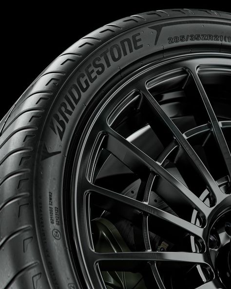 Tire Pictures, Bridgestone Tires, Rims For Cars, Iphone Wallpaper Girly, Car Photos, Game Design, Car Tires, Photo Book, Wheel