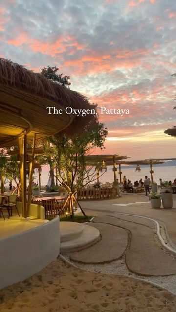 Thailand Instagram Story, Coral Island Pattaya, Thailand Aesthetic, Pattaya Beach, Thailand Vacation, Top Places To Travel, Koh Chang, Pattaya Thailand, Thailand Hotel