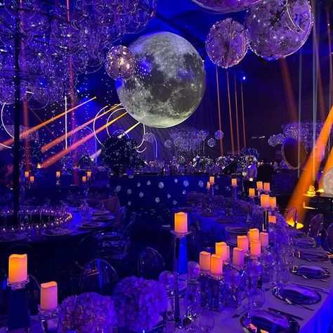 Prom Themes Starry Night, Sweet 16 Venues, 18th Debut Ideas, Vincenzo Dascanio, Starry Night Prom, Night Sky Wedding, Debut Theme, Sweet 16 Themes, Debut Ideas