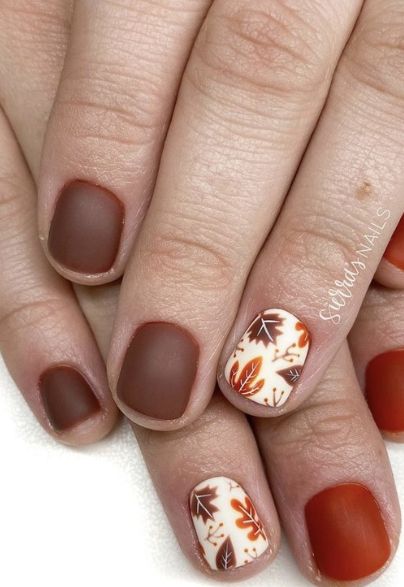 Fall Press On Nails, Nails Short Square, Thanksgiving Nail Art, Press On Nails Short, Red Acrylic Nails, Thanksgiving Nails, Nails For Women, Fall Nail Art, Stick On Nails