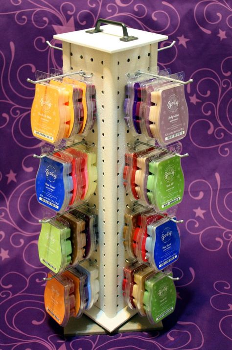 Tumbler Display Setup, Scentsy Display Ideas, Diy Scentsy Display, Scentsy Display Ideas Vendor Events, Scentsy Storage Ideas, Scentsy Vendor Display Ideas, Scentsy Event Display Vendor Booth, Scentsy Table Display, Organize Scentsy Bars