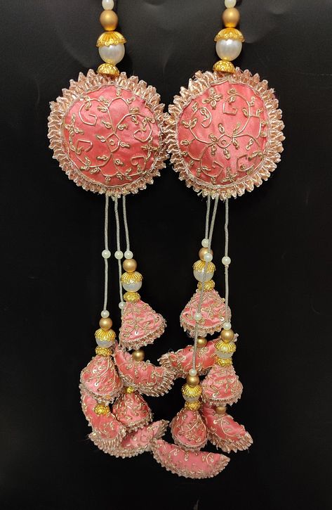 Textiles Moodboard, Fabric Latkan, Pink Silk Fabric, Blouse Hangings, Latkan Design, Tassels Fashion Clothing, Tassels Designs, Designer Tassels, Bow Pillows