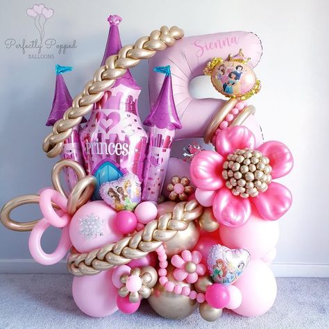 Essex Balloons & Events on Instagram: “👑 HAVE COURAGE AND BE KIND, WHERE THERE IS KINDNESS, THERE IS GOODNESS, AND WHEN THERE IS GOODNESS THERE IS MAGIC 👑 My all time favourite…” Flower Balloons Diy, Flower Balloons, Frozen Balloons, Princess Balloons, Disney Balloons, Princess Birthday Party Decorations, Tropical Birthday Party, 1st Birthday Balloons, Princess Theme Birthday