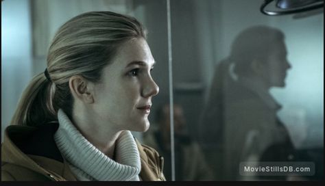 Fractured Movie, Fracture Movie, Psychological Thriller Movies, Lily Rabe, Sam Worthington, Trailer Images, Movie Pictures, Film Journal, Cinema Movie