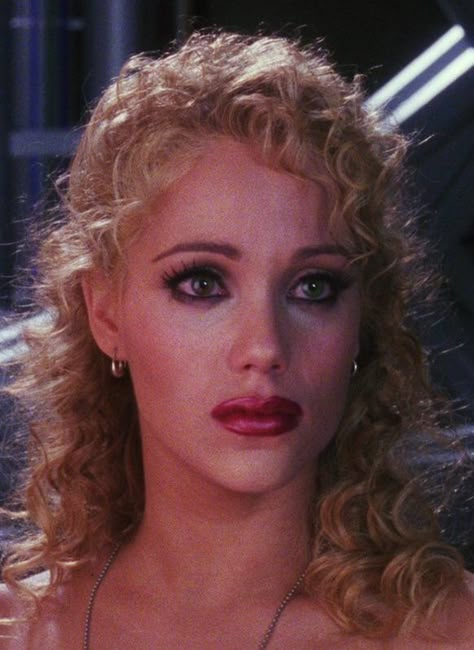 Showgirls 1995 Elizabeth Berkley Showgirls Film, Elizabeth Berkley 90s, Show Girls Movie 1995, Show Girls 1995, Showgirls Movie 1995, Showgirls Movie, Showgirls Makeup, Elizabeth Berkley Showgirls, Showgirls 1995