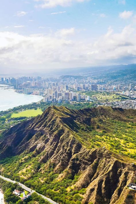 Diamond Head Hike (COMPLETELY DIFFERENT 2022 – RESERVATIONS NOW REQUIRED) The Diamond Head Trail is the most popular of all the Hawaii hikes. I usually try to stay away from crowds of tourists, but the payoff of this trail makes it worth the hassle. The Diamond Head Trail goes up the side of a volcanic […] The post Diamond Head Hike (2022 RESERVATIONS NOW REQUIRED) appeared first on Avenly Lane Travel. Diamond Head Hawaii, Hawaii Hikes, Hanauma Bay, Waikiki Hawaii, Hawaii Photography, Diamond Head, City Model, Hawaii Usa, Waikiki Beach