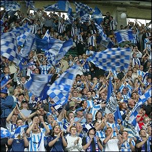 Huddersfield Fans Huddersfield Town, Soccer Fans, Sheffield, Soccer, England, United Kingdom, Screen, Football, Travel