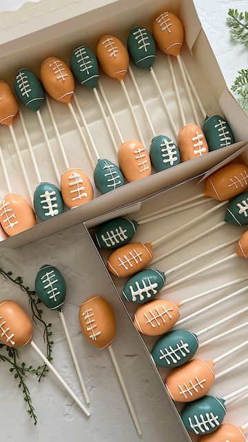 Football Parties Ideas, Eagles Themed Party, Eagles Football Birthday Party, Fourth Down Football Birthday, Nfl Theme Birthday Party, Philadelphia Eagles First Birthday, Super Bowl Sunday Food, First Year Down Cake, Super Bowl Cake Ideas