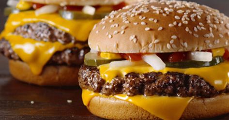 Need a cheap lunch idea? Head to McDonald's and score a deal on Quarter Pounder Burgers! Quarter Pounder, Ray Kroc, Roast Beef Sliders, Cheap Lunch, Kitty Photos, Beef Sliders, In-n-out Burger, Fast Food Menu, Burger Restaurant