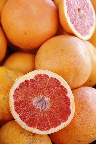 pink grapefruit fresh from the market, Puerto Polensa, Majorca Puerto Pollensa, Professional Food Photography, Printmaking Ideas, Orange Trees, Food Texture, Hit Or Miss, Linocut Printmaking, Orange Tree, Mixed Fruit