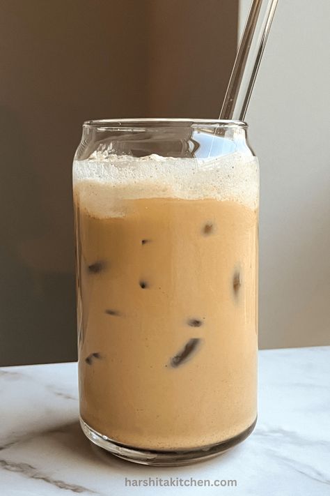 Iced Honey Cinnamon Latte - Harshita's Kitchen Honey Cinnamon Milk Drink, Whipped Honey Coffee Recipe, Honey Cinnamon Drink, Iced Honey Latte, Honey Iced Coffee, Honey Latte Recipe, Homemade Iced Latte, Honey Vanilla Latte, Honey Cinnamon Latte