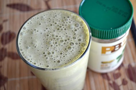 It's Always Sunny in My Kitchen: PB2 Smoothie Pb2 Smoothie, Pb Smoothie, Pb2 Recipes, Banana Spinach Smoothie, Pb Fit, Powdered Peanut Butter, Protein Shake Smoothie, Smoothie Prep, Spinach Smoothie