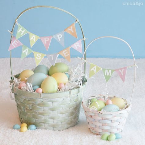 Easter Basket Decorating Ideas, Easter Basket Aesthetic, Easy Easter Dinner Ideas, Paas Brunch, Happy Easter Decoration, Babysitting Aesthetic, April Vibes, Easter Basket Decor, Easter Dinner Ideas