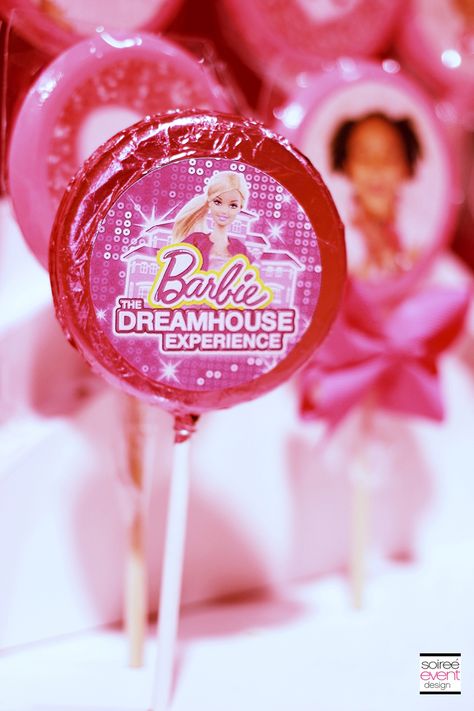 Barbie Dreamhouse Experience, Barbie Bday, Barbie Party Decorations, Barbie Theme Party, Barbie Dreamhouse, Barbie Birthday Party, Party Hostess, Barbie Theme, Birthday Party For Teens