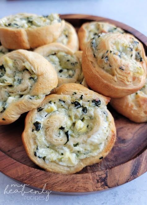 Spinach Artichoke Wrap, Spinach And Artichoke Appetizers, Spinach Artichoke Pinwheels Crescent Rolls, Spinach Artichoke Rolls, Spinach Artichoke Buns, Recipes Using Spinach Artichoke Dip, Monty Cristo Pinwheels, Spinach Artichoke Pinwheel Appetizers, Spinach Crescent Rolls Appetizers