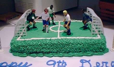 Soccer theme with photo player Cakes Square, Soccer Cakes, Soccer Cake, Soccer Theme, 9th Birthday Parties, Cake Boss, Birthday Cake Kids, 9th Birthday, Kids Cake