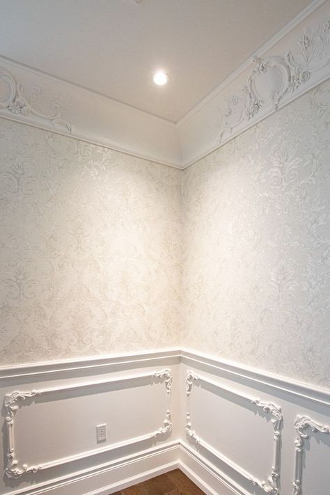 Crown Molding With Wallpaper, Intricate Crown Molding, Fancy Wainscoting, Elaborate Crown Molding, Fancy Crown Molding, Ornate Crown Molding, Wallpaper With Molding, Victorian Crown Molding, Unique Wainscoting