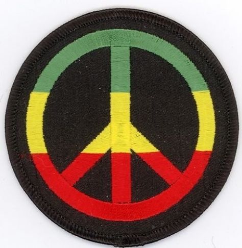 RASTA Peace Logo Embroidered Iron-on Patch 3" inch Diameter $5 Logo Combination, Peace Logo, Tactical Patches, Piece Sign, Patches Fashion, Name Patches, Sewing Embellishments, Sewing Tags, Patches Jacket