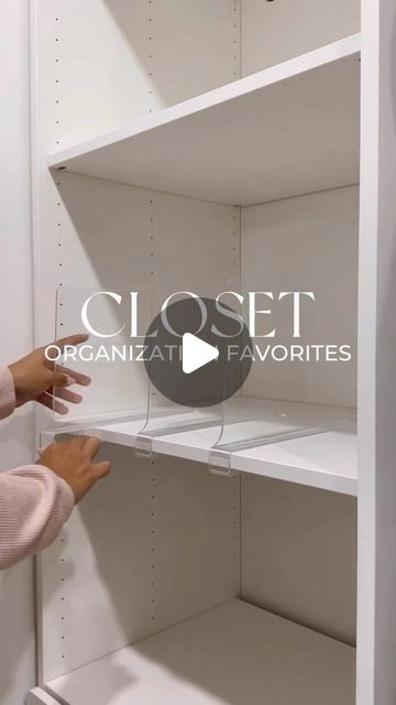 Jen Alvarez • Home Decor on Instagram: "Closet organization favorites 🤍 comment “shop” to get the link to shop straight to your inbox!

These amazon closet organization finds are some of my favs that help me keep my closet tidy:
+ Acrylic shelf dividers
+ 5 drawer jewelry box
+ S hooks for denim
+ Handbag display stand
+ Acrylic stand for sunnies
& Shoe stackers

Link in bio to shop on my @shop.Itk //
https://liketk.it/4s7Zl

#liketkit #Itkhome #Itkunder25 #Itkunder50 #amazonmusthaves #organization  #homeorganization  #amazonfinds #closetorganization #closetorganizer #tidyhome #organizationideas #organizationhacks #organizedhome" Organizing Boxes In Closet, Display Designer Boxes In Closet, How To Organize Handbags, Diy Shelf Dividers Closet, Wardrobe Organisation Aesthetic, Bags Organization Closet, Closet Drawer Ideas, Closet Shelf Organization Ideas, Organizers For Closets