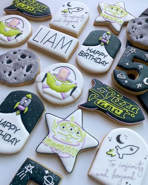 Buzz Lightyear Cookies Decorated, Buzz Light Year Cookies, Buzz Lightyear Cookies, Gemstone Cookies, Eclipse Cookies, Buzz Lightyear Birthday Party, Buzz Lightyear Party, Toy Story Cookies, Buzz Lightyear Birthday