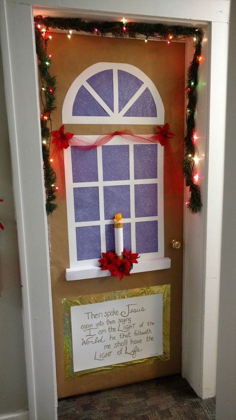 2019 Christmas door decoration Classroom Window Christmas Decorations, Christmas Door Diy, Christmas Office Door Decorations, Classroom Door Christmas, Diy Christmas Door Decorations, Classroom Christmas Decorations, Classroom Window, Diy Christmas Door, Christmas Door Decorating Contest