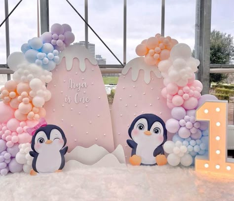 Penguin Birthday Party Decorations, Penguin Party Theme, Penguin Themed Birthday Party, Penguin Birthday Party, Penguin Baby Showers, Ballet Birthday Party, Birthday Decorations At Home, Penguin Birthday, Onederland Birthday Party