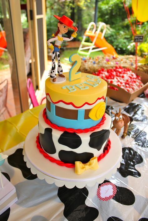 Toys Story Cake, Jesse Toy Story, Toy Story Birthday Cake, Toy Story Party Decorations, Jessie Toy Story, Toy Story Theme, Toy Story Cakes, Toy Story Birthday Party, Birthday Toys