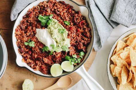 A very versatile and healthy Mexican beef filling/topping for tacos, nachos and burritos. It is also great with rice. Easy Mince Recipes, Beef Mince Recipes, Nachos Recipe Beef, Ground Beef Breakfast, Panini Recipes Chicken, Savoury Mince, Spaghetti With Ground Beef, Minced Beef Recipes, Minced Meat Recipe