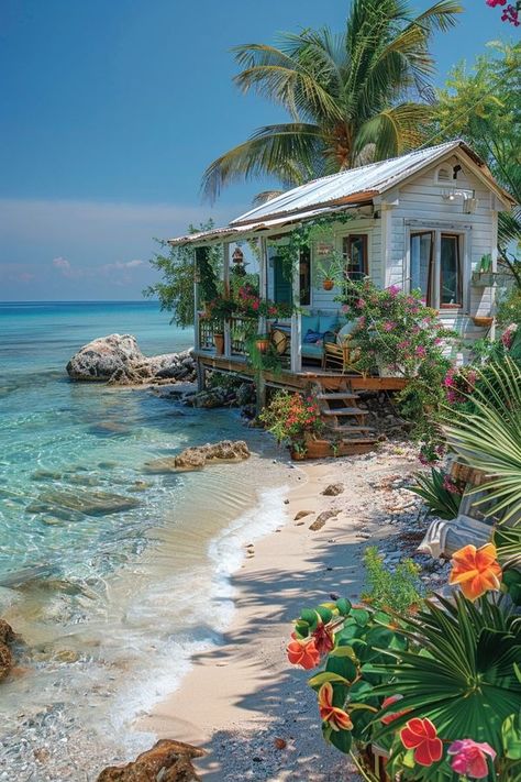 Cozy Beach Cottage, Key West Beaches, Small Beach Houses, Cute Cottages, Beachfront House, Dream Life House, Tiny Cottage, Beach Side, House By The Sea