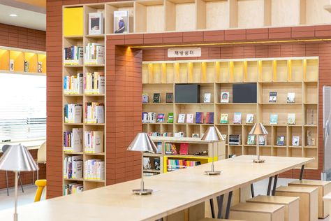 Gallery of The Red Brick Library / G/O Architecture - 2 Brick Library, Red Library, Architecture Photo, Red Bricks, Flooring, Architecture, Red