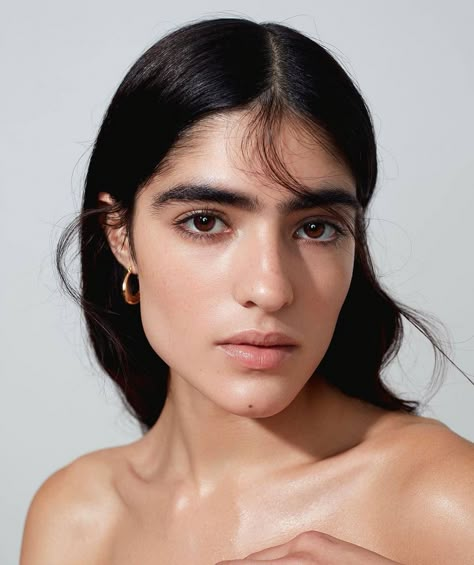 Natalia Castellar Calvani, Natalia Castellar, Charithra Chandran, Dior Skincare, Lemon Color, Skin Model, Fresh Beauty, Face Drawing Reference, Dior Makeup