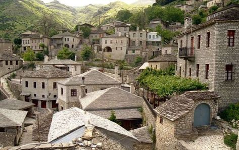 The 20 most beautiful Greek villages that you should visit! Greek Mountains, Greek Village, Places In Greece, Fantasy Town, Scenery Background, Greece Holiday, European Architecture, Unique Architecture, Village Life