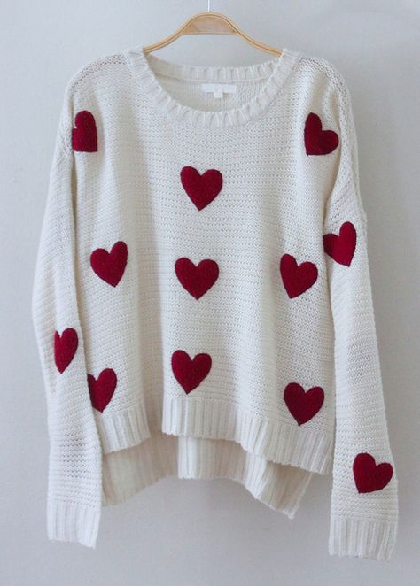 Red Hearts Mode Abaya, Heart Sweater, Wool Shirt, Cute Sweaters, White Sweaters, Sweater Weather, Teen Fashion, Look Fashion, About Fashion