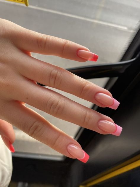 Beach Nail Ideas, Fresh Manicure, Fluorescent Nails, Beach Nail, Beauty Hacks Nails, Wow Nails, Spring Nail Designs, Subtle Nails, Gel Nails Diy