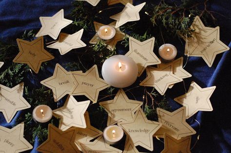 Epiphany Decorations For Church, Epiphany Decorations, Epiphany Party, January Holidays, Dance Decorations, Christ Centered Christmas, Printable Star, Clear Labels, Twelfth Night