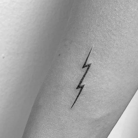 winterstone on Instagram: "ZAP ZAP #tattoo #tattooed #tattooedgirls #girlswithtattoos #love #light" Women Lightning Tattoo, Lighting Bolt Tattoo Men, Lightning Tattoo Color, Thunderstruck Tattoo, Fine Line Lightning Bolt Tattoo, Light It Up Tattoo, Lighting Bolts Tattoos, Lightning Tattoo Women, Thunderstorms Tattoo