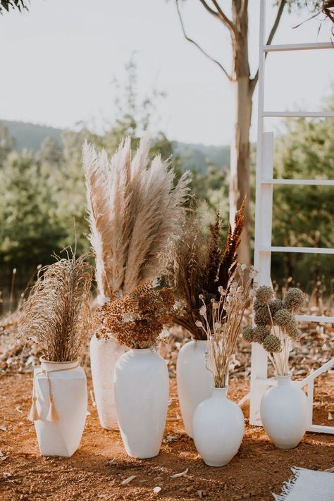 STYLED SHOOT: Stonebarn - Wedshed Earthy Modern, Minimalistic Wedding, Fleurs Diy, Flower Installation, Boho Wedding Inspiration, Future Wedding Plans, Unique Wedding Venues, Lodge Wedding, Wedding Styling