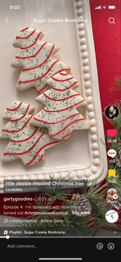 Little Debbie Tree Cookies, Little Debbie Christmas Tree Cookies, Sugar Cookie Tree Decorating, Diy Little Debbie Christmas Tree Cakes Decor, Christmas Tree Sugar Cookies Decorated, Christmas Tree Cookies Decorated, Sugar Cookie Christmas Tree Stacked, Little Debbie Christmas Tree, Winter Cookies