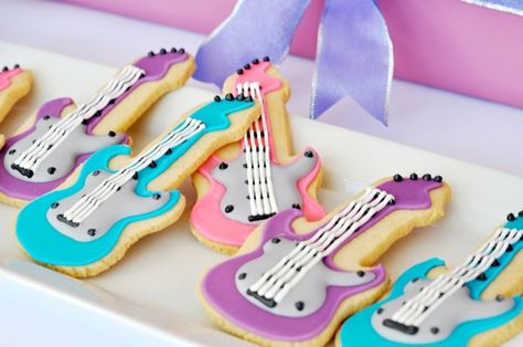 Cookie idea Pop Star Party, Diva Party, Rockstar Birthday, Rock Star Birthday, Rockstar Birthday Party, Star Birthday Party, Rock Star Party, Taylor Swift Party, Taylor Swift Birthday