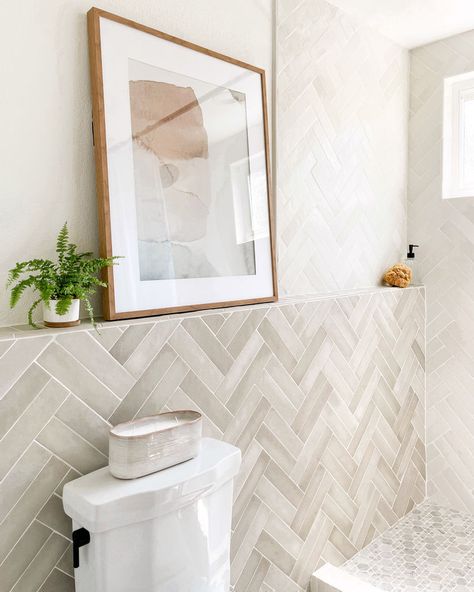 Bathroom Herringbone Wall, Herringbone Wood Tile Bathroom, Herringbone Tile Bathroom Half Wall, Herring Bone Tiles Bathroom, Herringbone Bathroom Ideas, Tiles Behind Bath, Beige Herringbone Tile Bathroom, Double Herringbone Tile Bathroom, Bathroom Remodel With Vanity