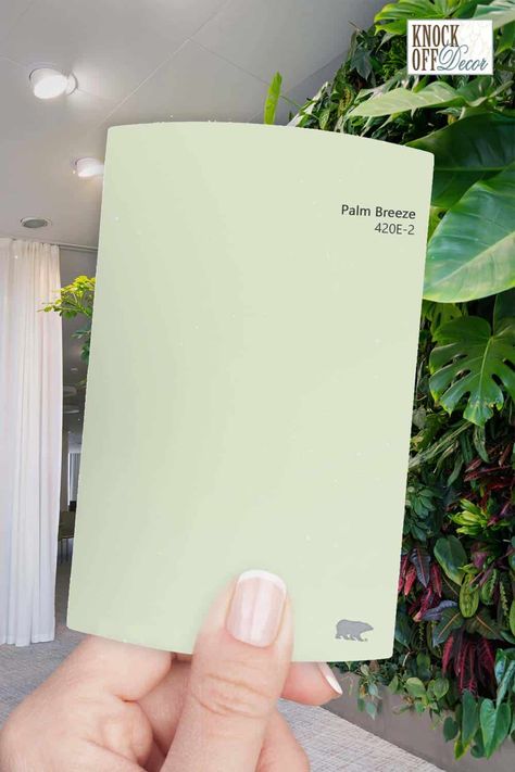 behr-single-palm-breeze-chip Light Lime Green Paint, Spring Green Paint Colors, Green Behr Paint, Lime Green Paint Color, Behr Green Paint Colors, Green Hallway Ideas, Green Interior Paint, Green Bathroom Paint, Light Green Bathrooms