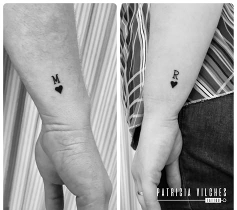 Initial R Tattoo Ideas, R Initial Tattoo, Marriage Tattoos, M Tattoos, S Alphabet, R Wallpaper, Initial Tattoo, R Tattoo, Tattoo Feminina